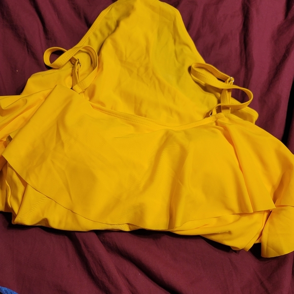 NWT RUFFLE SHOULDER STRAP FLOUNCE Swim Bathing Suit XL - Picture 13 of 13